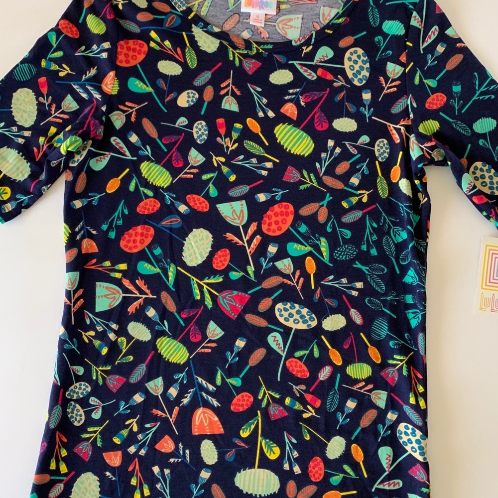 Women’s Lularoe Gigi Top shirt floral Small